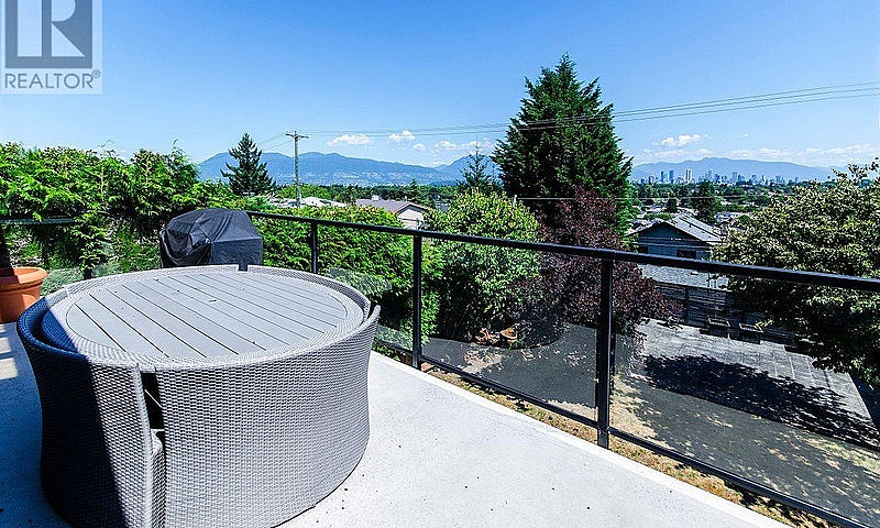 3988 Quesnel Drive V...