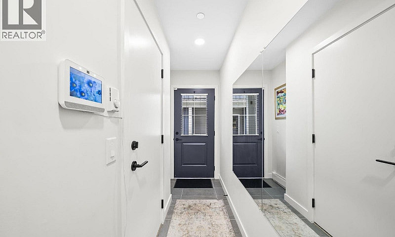 64 488 Furness Stree...