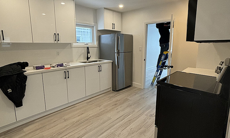 For Rent - 206 4Th A...