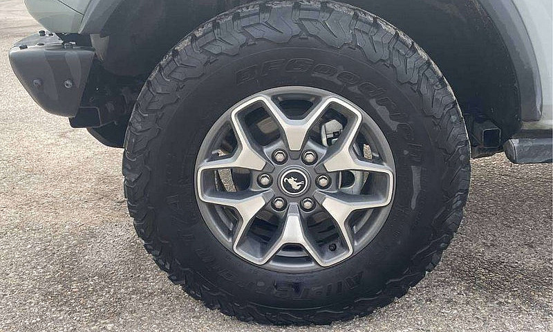 2021 Ford Bronco Bad...