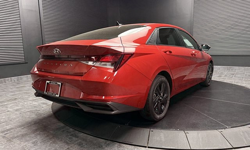 2021 Hyundai Elantra...
