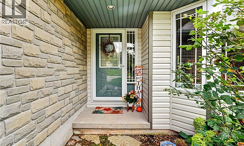 13 Barton Street Cay...