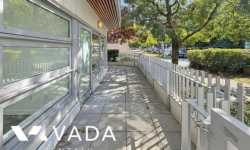 Pulse 1 Br Apt Renta...