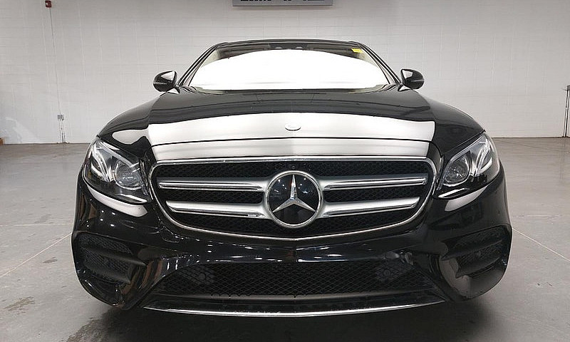 2020 Mercedes-Benz E...