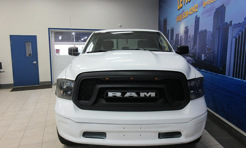 Ram 1500 2018 V6 3.6...