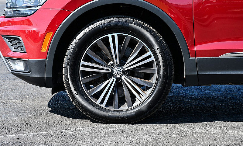 2018 Volkswagen Tigu...