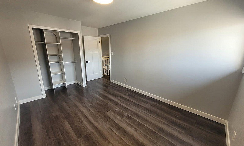 3 Beds & 1.5 Baths T...