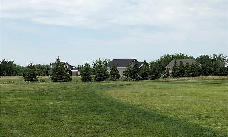 19 Northern Meadows ...