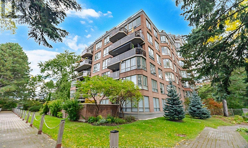 816 - 1 Ripley Avenu...