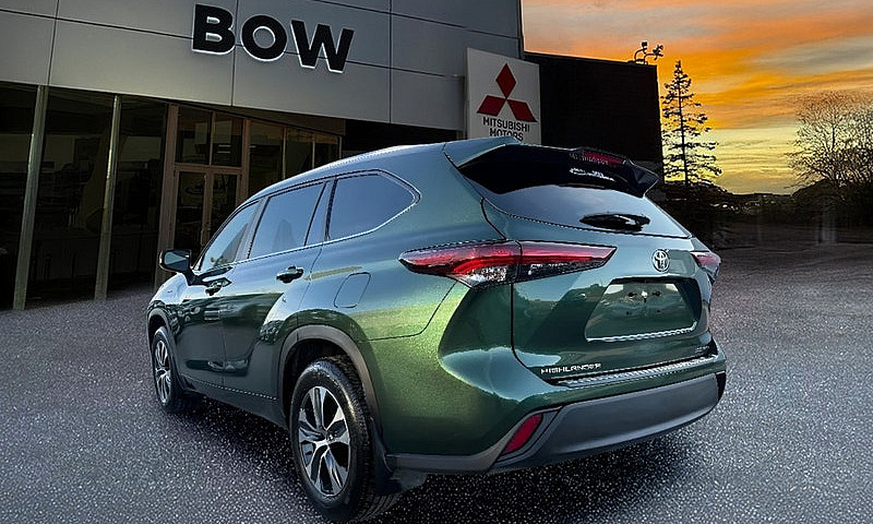 2025 Toyota Highland...