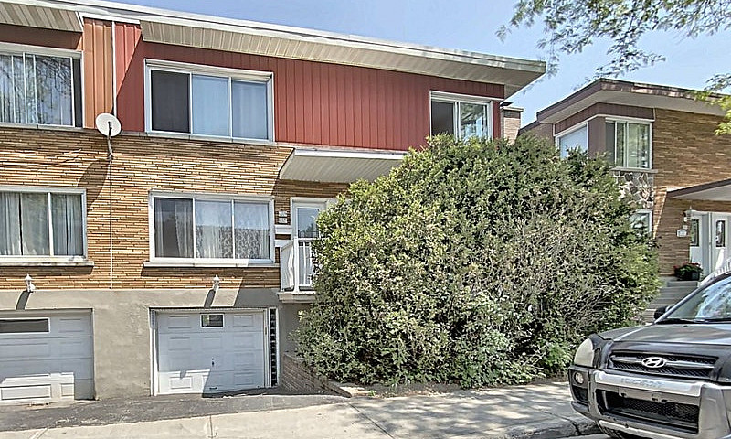 975 000$ - Triplex À...