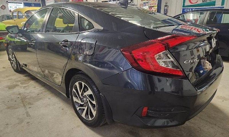 2017 Honda Civic Sed...