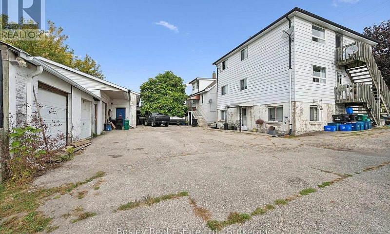 32 Jaffray Street Ca...