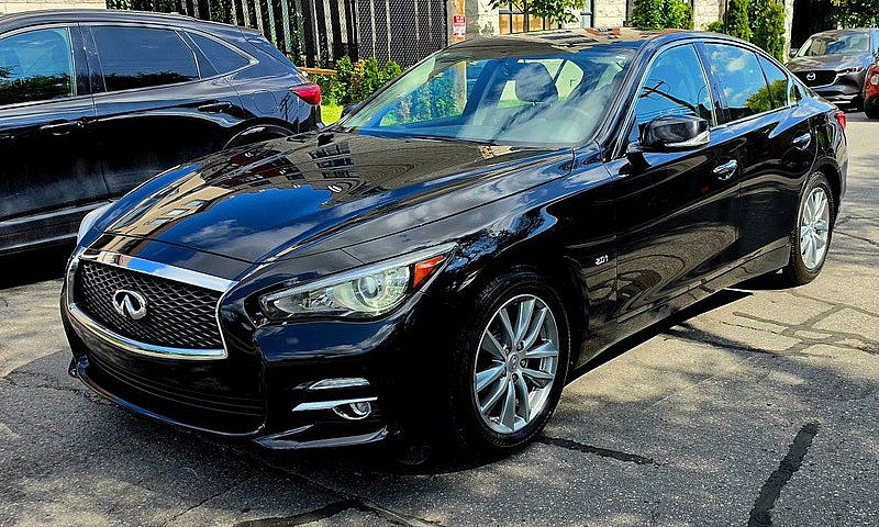 2016 Infiniti Q50 Aw...