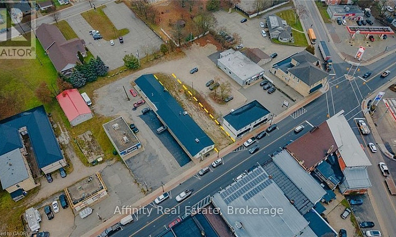 250 Main Street S We...