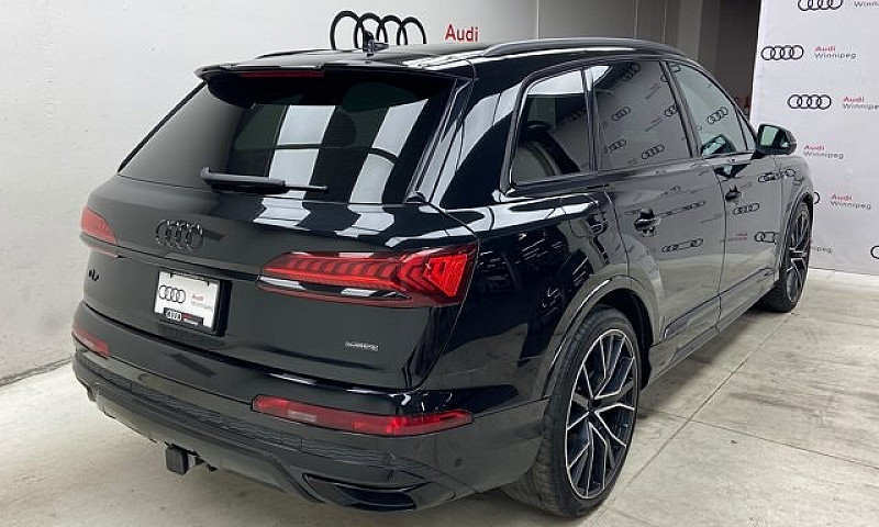 2023 Audi Q7 Technik...