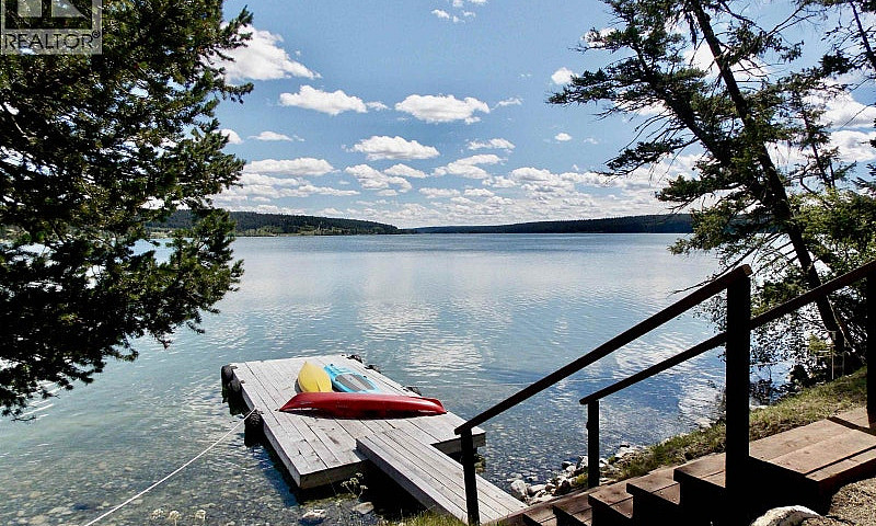 3425 S Chimney Lake ...