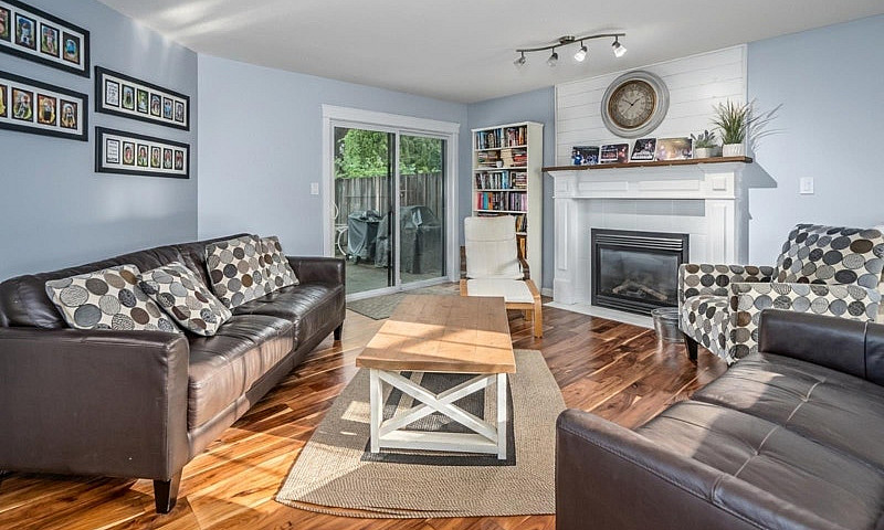 35452 Strathcona Cou...