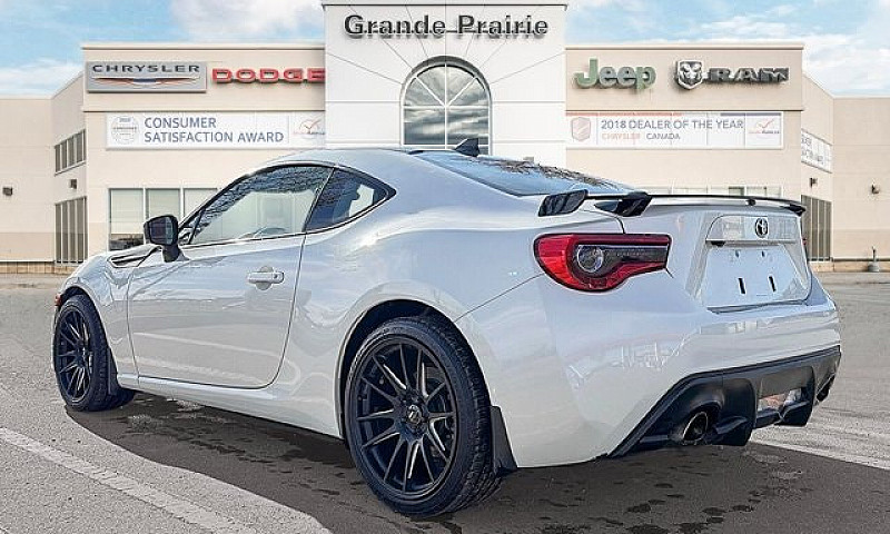 2017 Toyota 86...
