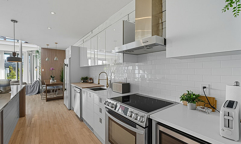 Penthouse- Plateau 2...