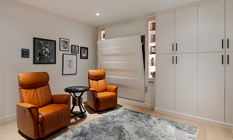 Stunning Luxury Cond...