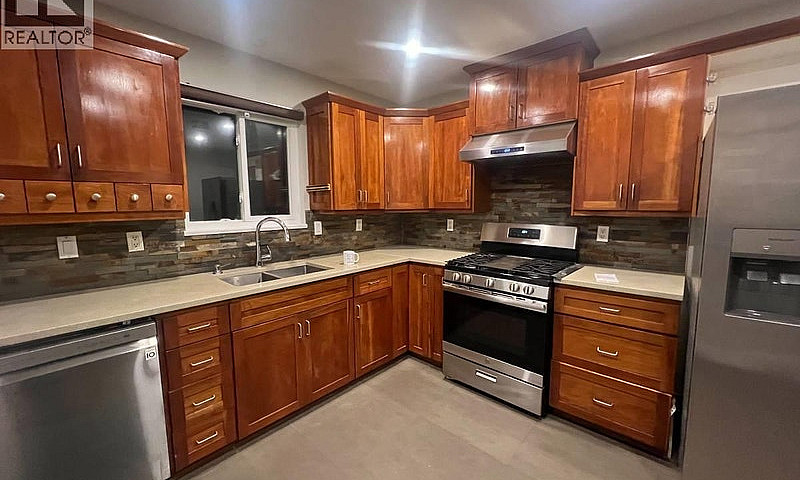Upper 11283 Harrison...