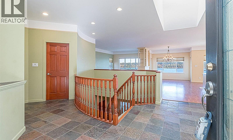 18 245 Oyster Cove R...