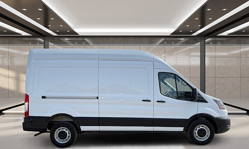 2025 Ford Transit T-...