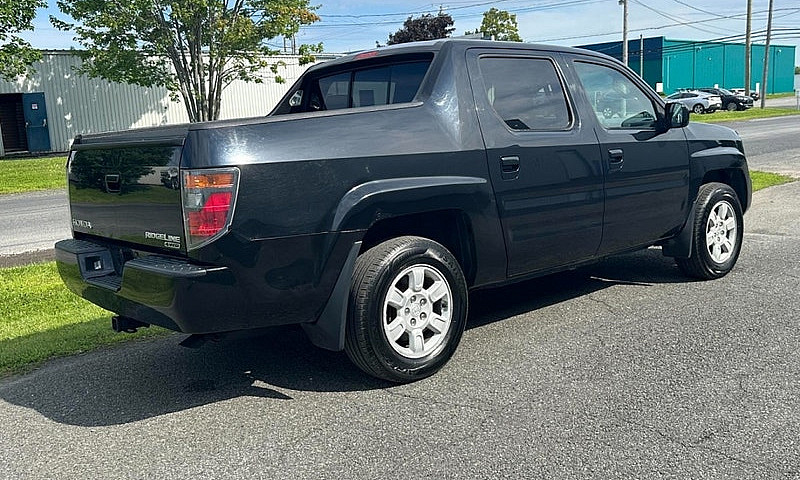 2006 Honda Ridgeline...