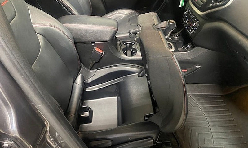 2015 Jeep Cherokee T...