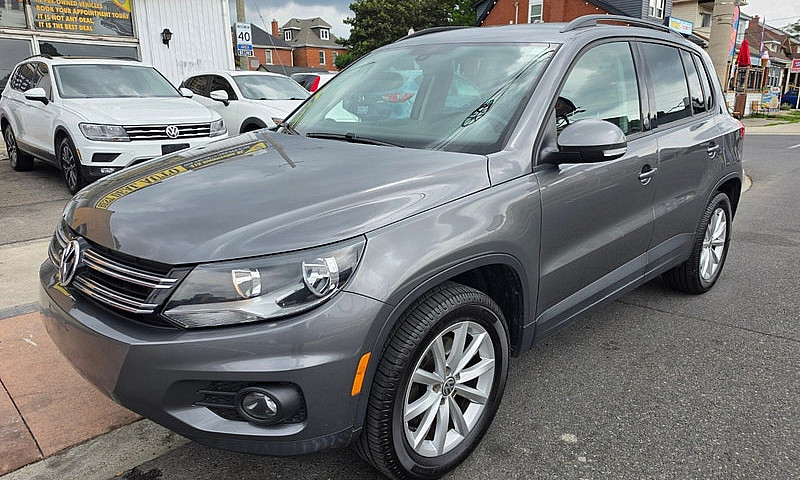 2017 Volkswagen Tigu...