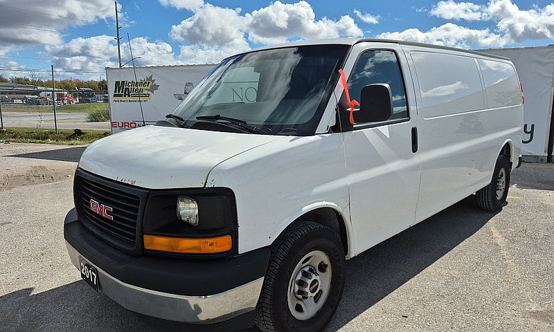 2017 Gmc Savana...