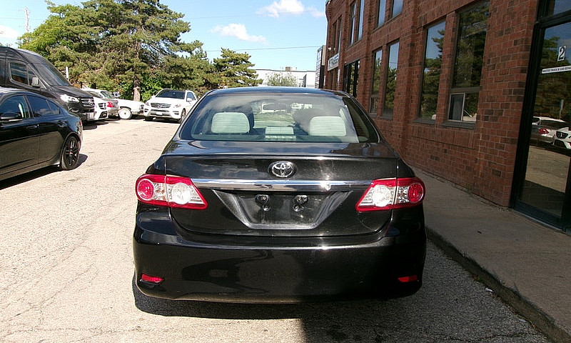 2013 Toyota Corolla ...