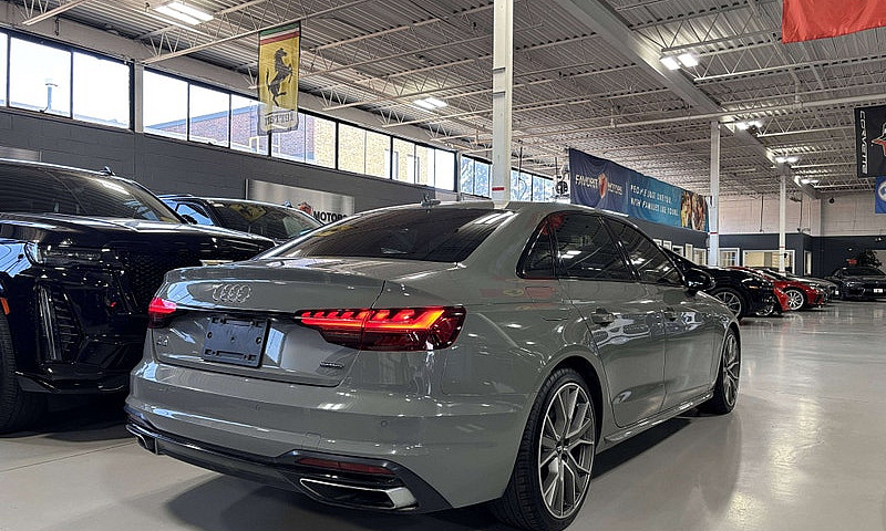 2020 Audi A4 Technik...