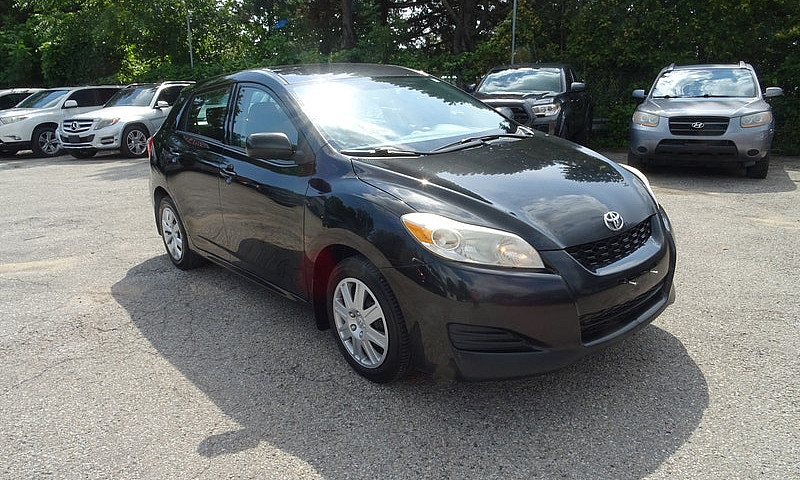 2013 Toyota Matrix B...