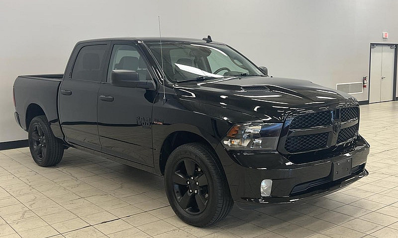 2021 Ram 1500 Classi...