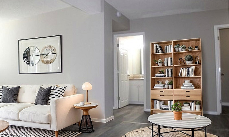 Pleasant Hill Apartm...