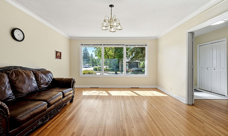 Spacious 4-Level Spl...