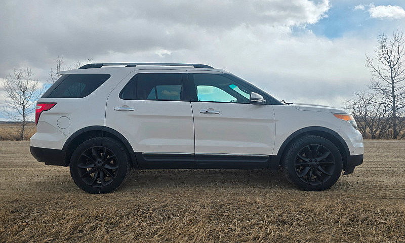 2014 Ford Explorer L...