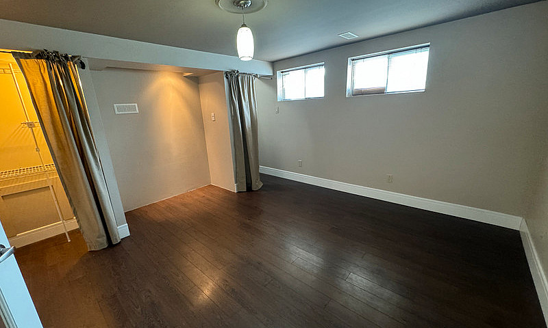 Basement Duplex Deli...
