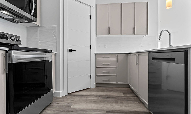 New Apartments For R...