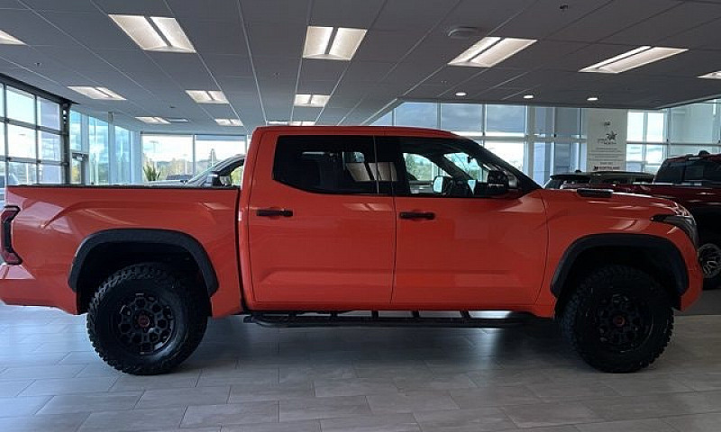 2023 Toyota Tundra L...