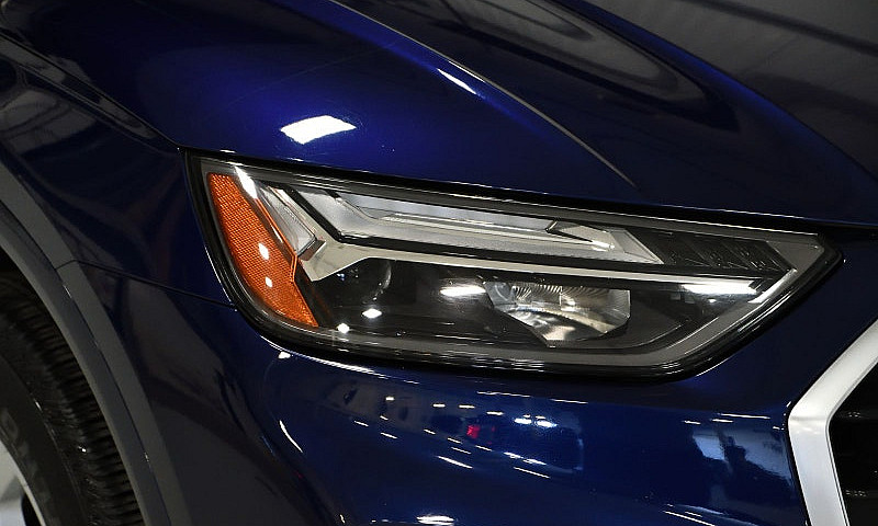 2022 Audi Q5 Komfort...