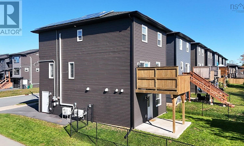 16 Sam Crescent Elms...