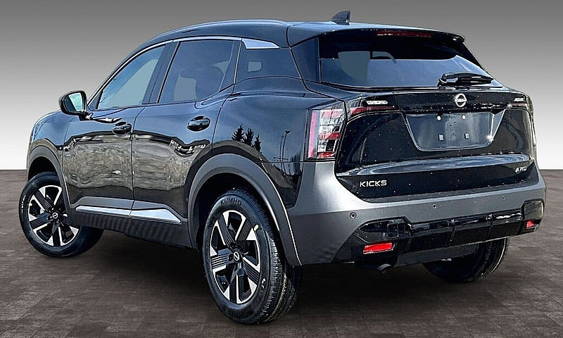 2026 Nissan Kicks Sv...