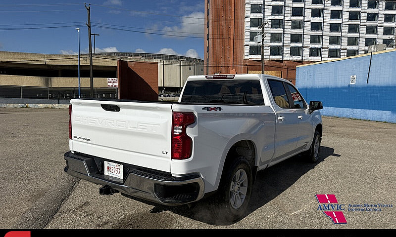 2025 Chevrolet Silve...