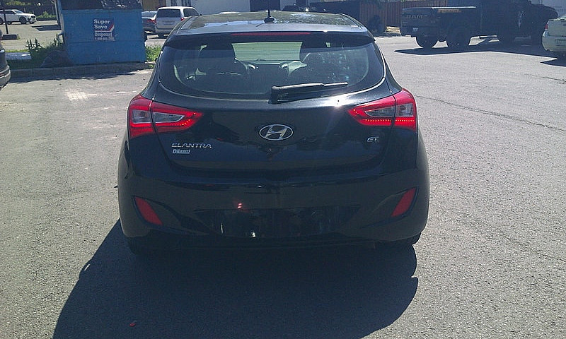 2016 Hyundai Elantra...