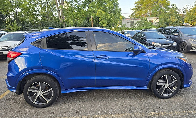 2022 Honda Hr-V Tour...