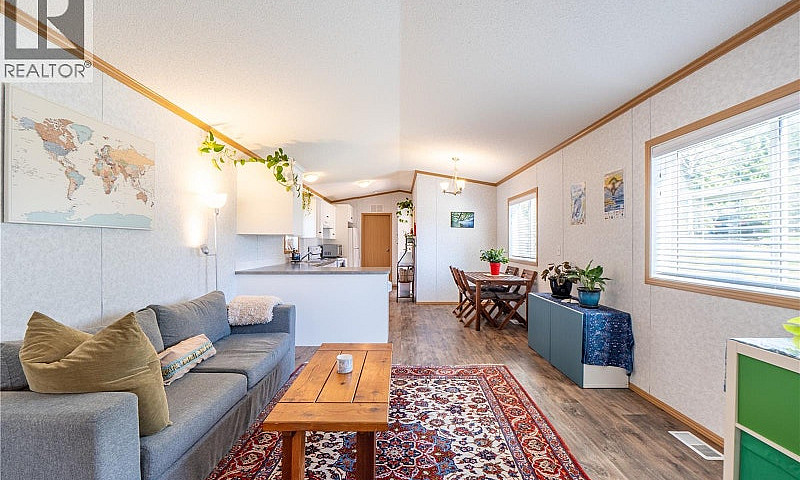 447 Orca Cres Ucluel...