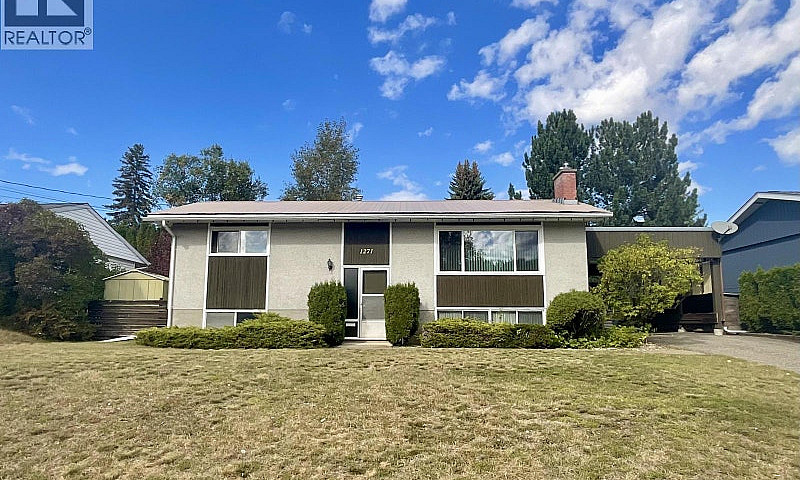 1271 Yorston Avenue ...